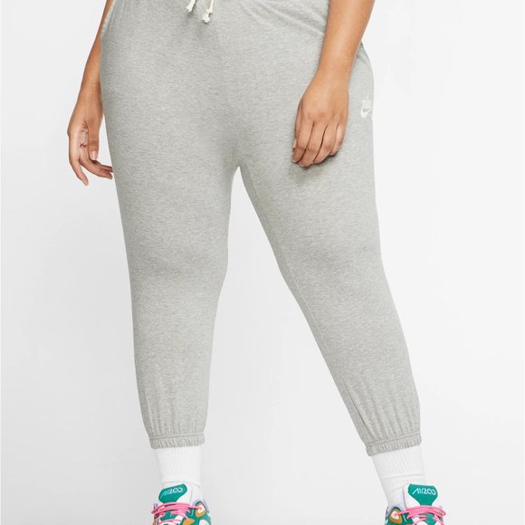 Nike gym vintage capris - Picture 5 of 7